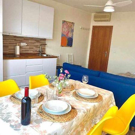 Apartamento Antonio By Solymar Holiday Torre Del Mar Luaran gambar