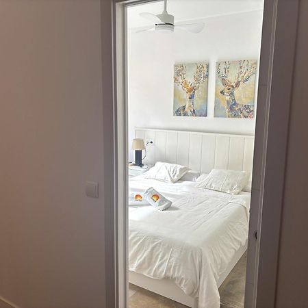 Apartamento Antonio By Solymar Holiday Torre Del Mar Luaran gambar
